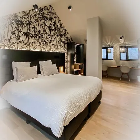 La Gloriette Szálloda 3*